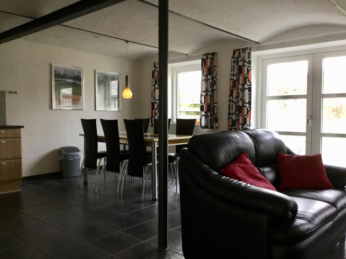 Pilegarden Ferieboliger Apartment Laeso Екстериор снимка